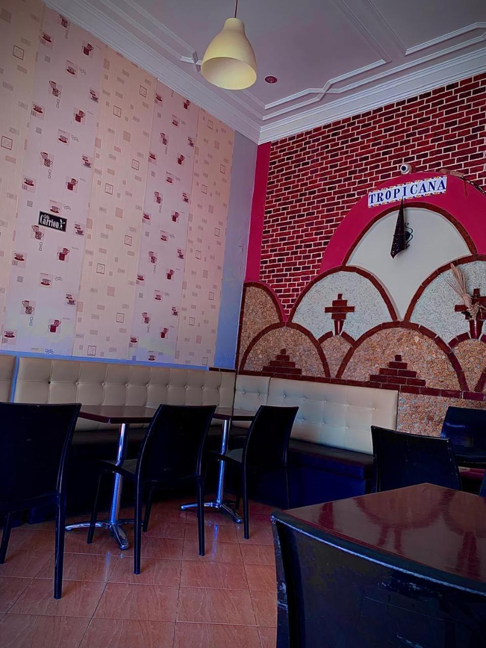 Hotel Dar Nokhba Чефчауен Екстериор снимка